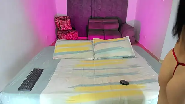 Fairycandyx online show from 8, 3, 2025