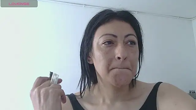 Snapshot of ErikaRika chatting on 23, 2, 2025 ErikaRika online show from 23, 2, 2025