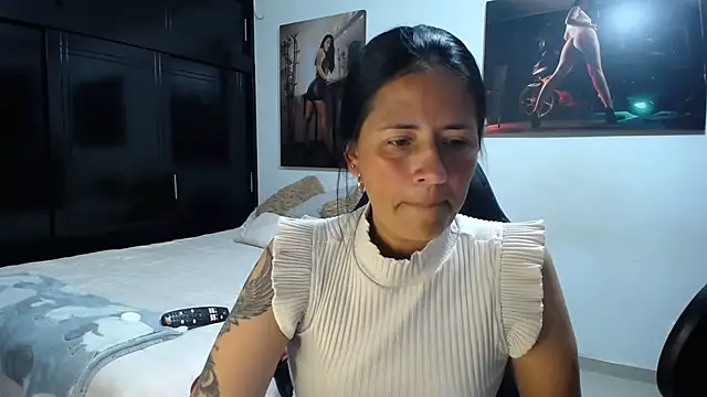 sharoon cheerry online show from 28, 2, 2026