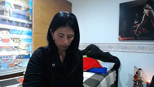 Snapshot of sharoon_cheerry chatting on 5, 5, 2026 sharoon cheerry online show from 5, 5, 2026