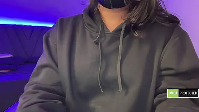 Hottie ishuu online show from 16, 11, 2025