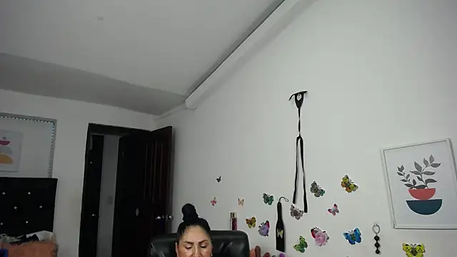 mature bigboobs10 online show from 13, 9, 2025