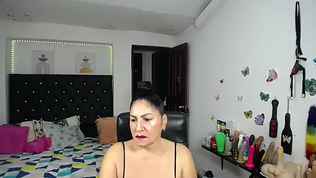 Snapshot of mature_bigboobs10 chatting on 17, 6, 2026 mature bigboobs10 online show from 17, 6, 2026