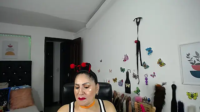 mature bigboobs10 online show from 31, 10, 2025