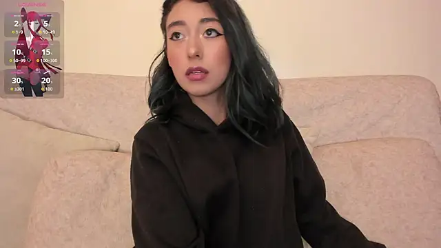 Snapshot of Scarlet_wd18 chatting on 13, 5, 2026 Scarlet wd18 online show from 13, 5, 2026