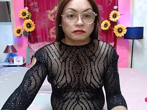 UrAsianPrincessDanie online show from 20, 6, 2026