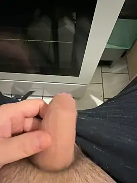 Snapshot of DauerGeilDaddy chatting on 10, 2, 2026 DauerGeilDaddy online show from 10, 2, 2026