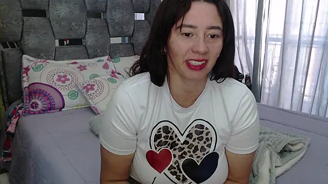 sara hott 1 online show from 9, 2, 2026