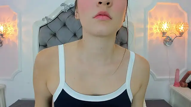 Pia Johnson  online show from 26, 11, 2025