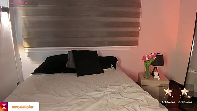 MERIDA TAYLOR online show from 11, 3, 2026