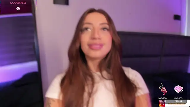 MERIDA TAYLOR online show from 25, 2, 2025
