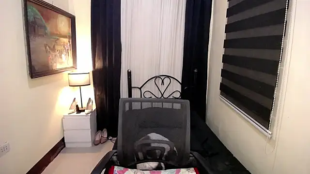 Yesha harper online show from 12, 2, 2026