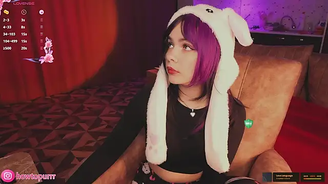 Snapshot of How2Meow chatting on 20, 4, 2026 How2Meow online show from 20, 4, 2026