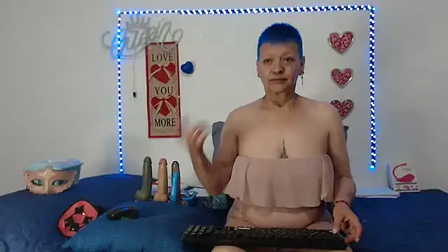 loquitaqueen011 online show from 2, 3, 2025