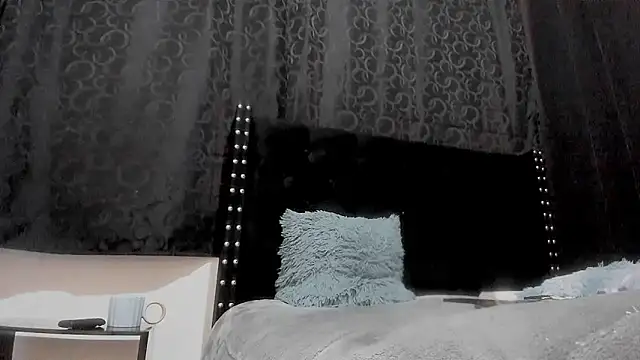 amareto queen online show from 18, 12, 2025