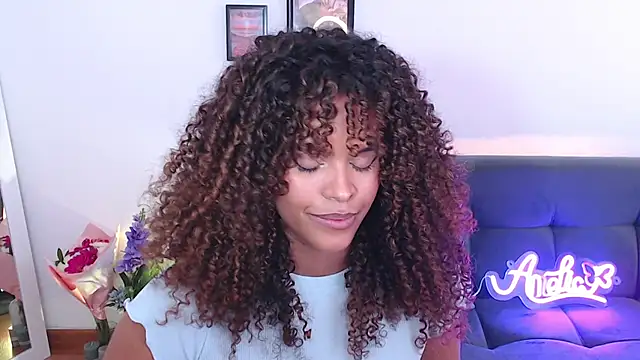 Snapshot of Amelia_bss chatting on 17, 2, 2025 Amelia bss online show from 17, 2, 2025
