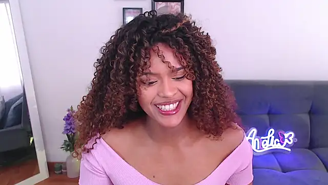 Snapshot of Amelia_bss chatting on 3, 3, 2025 Amelia bss online show from 3, 3, 2025