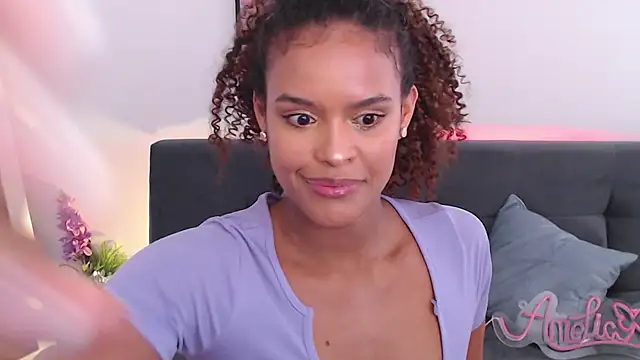 Snapshot of Amelia_bss chatting on 10, 2, 2025 Amelia bss online show from 10, 2, 2025