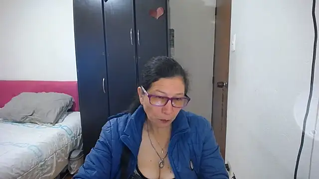 Snapshot of latin49 chatting on 29, 5, 2026 latin49 online show from 29, 5, 2026