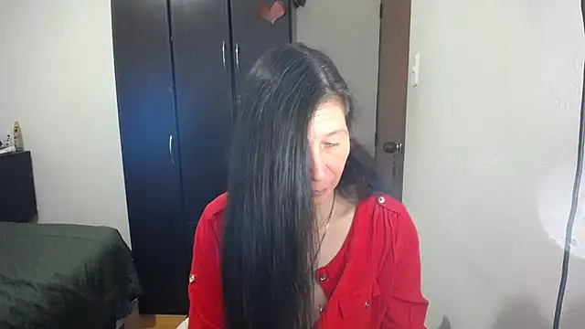 Snapshot of latin49 chatting on 13, 4, 2026 latin49 online show from 13, 4, 2026