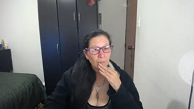 Snapshot of latin49 chatting on 13, 3, 2026 latin49 online show from 13, 3, 2026