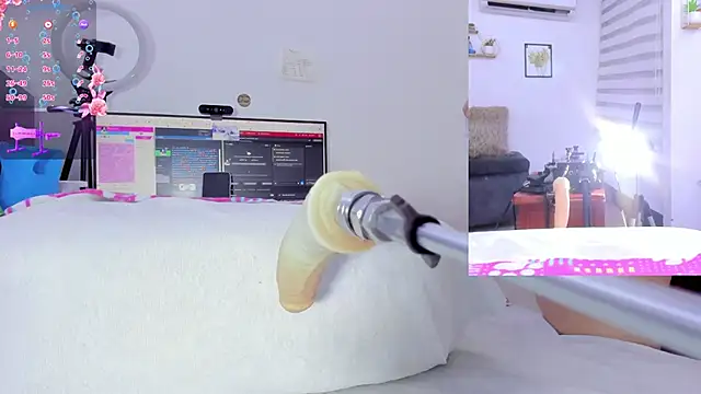 Soraya Davis online show from 2, 11, 2025