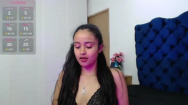 Lili666  online show from 2, 11, 2025