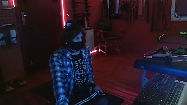 Ginny-the-bdsm-nympho online show from 30, 10, 2025