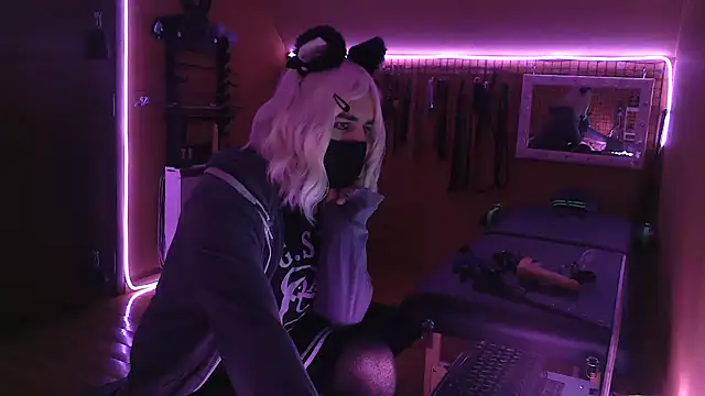 Ginny-the-bdsm-nympho online show from 5, 10, 2025