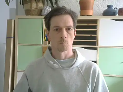 snowypaul11 online show from 13, 4, 2026