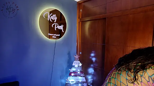 kattypark online show from 22, 12, 2024