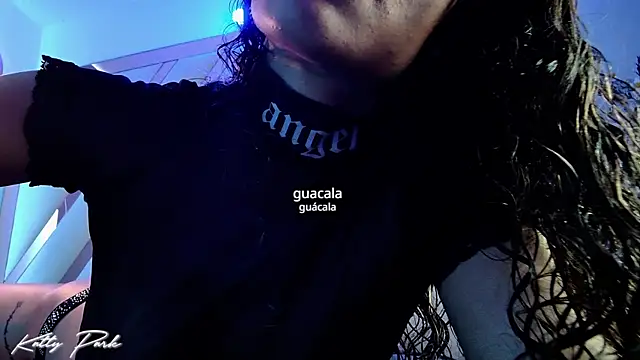 Snapshot of kattypark chatting on 18, 11, 2025 kattypark online show from 18, 11, 2025