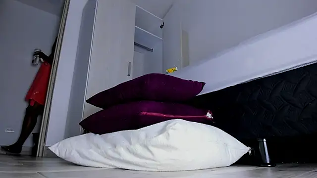 Skarleth69 online show from 14, 1, 2026