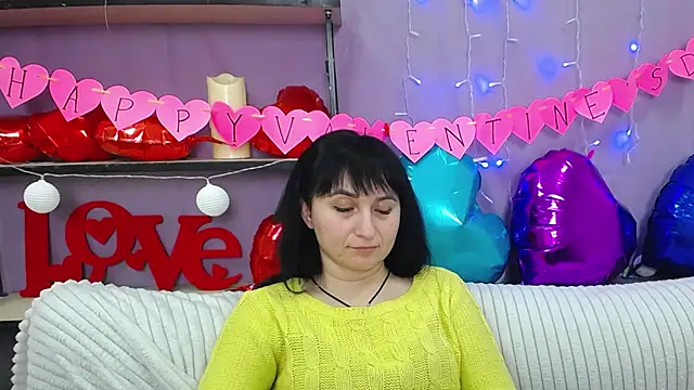 Snapshot of NinaFlawlees chatting on 8, 2, 2025 NinaFlawlees online show from 8, 2, 2025