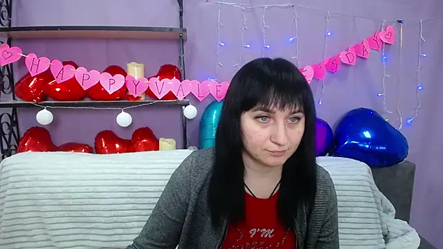 Snapshot of NinaFlawlees chatting on 1, 2, 2025 NinaFlawlees online show from 1, 2, 2025