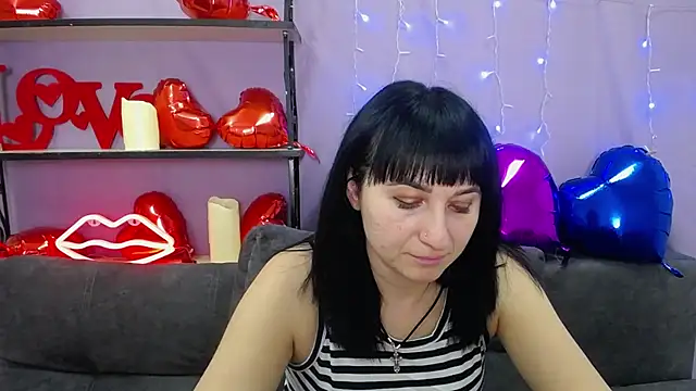 Snapshot of NinaFlawlees chatting on 1, 3, 2025 NinaFlawlees online show from 1, 3, 2025