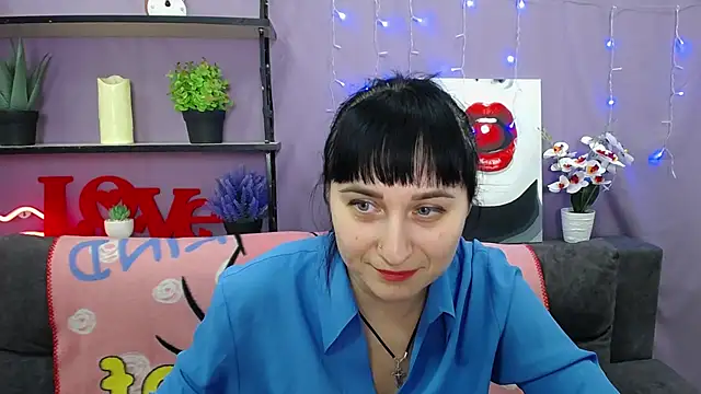 Snapshot of NinaFlawlees chatting on 11, 3, 2025 NinaFlawlees online show from 11, 3, 2025