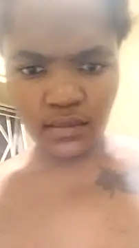 thickBBwXX online show from 13, 4, 2026