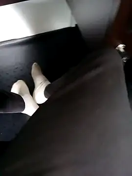 robinsan1010 online show from 26, 2, 2025