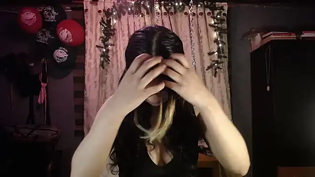 Hathorlove online show from 23, 12, 2025