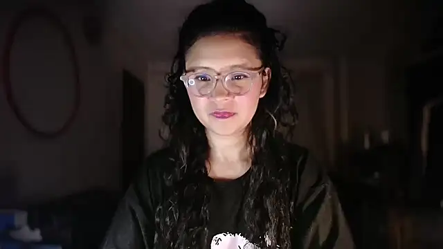 Snapshot of Hathorlove chatting on 26, 4, 2026 Hathorlove online show from 26, 4, 2026