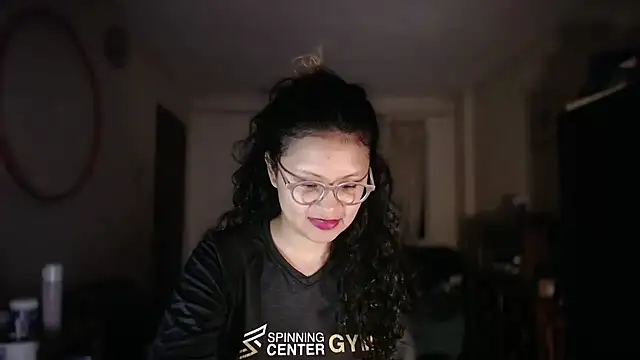 Snapshot of Hathorlove chatting on 13, 5, 2026 Hathorlove online show from 13, 5, 2026