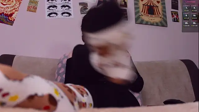 Luna Blake online show from 7, 1, 2026