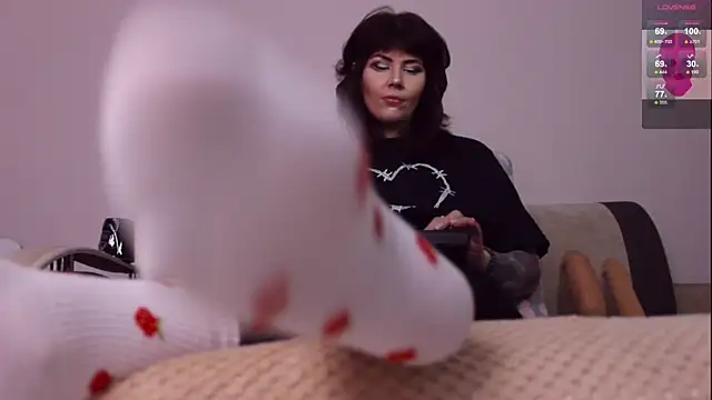 Luna Blake online show from 17, 11, 2025