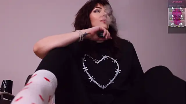 Luna Blake online show from 16, 10, 2025