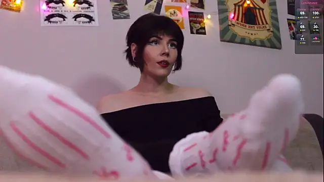 Snapshot of Luna_Blake chatting on 19, 4, 2026 Luna Blake online show from 19, 4, 2026