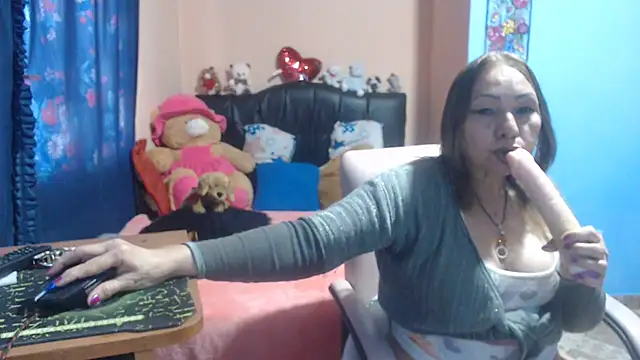 milfeddy  online show from 19, 2, 2025