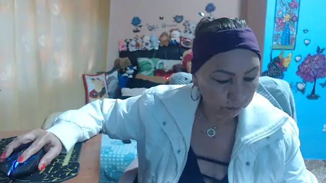 milfeddy  online show from 17, 11, 2025