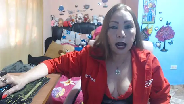 Snapshot of milfeddy_ chatting on 30, 5, 2026 milfeddy online show from 30, 5, 2026