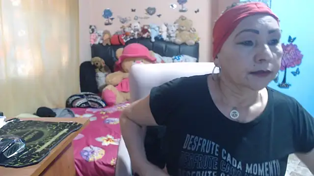 Snapshot of milfeddy_ chatting on 20, 5, 2026 milfeddy online show from 20, 5, 2026